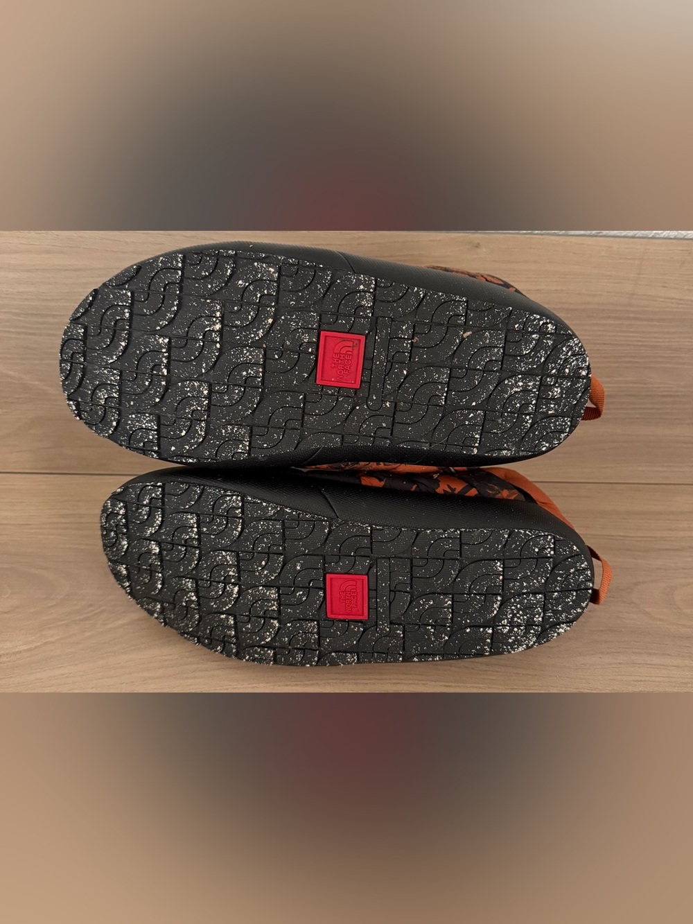 The North Face Thermoball Traction Bootie Slipper Shoe Brown Black Men's Size 9 - Picture 7 of 8